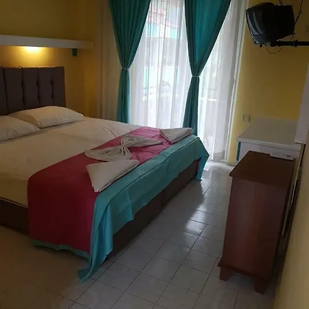 فندق More Beach *